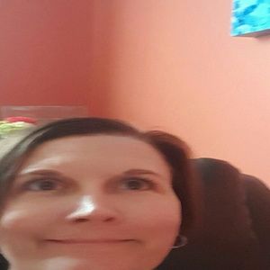 Meet your Posher, Anne