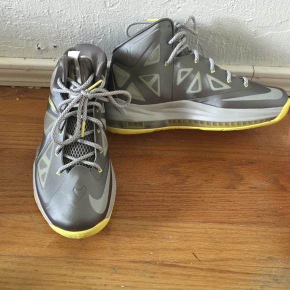 Nike lebrons