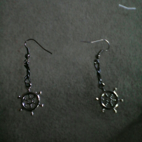 Boat's Wheel Earrings
