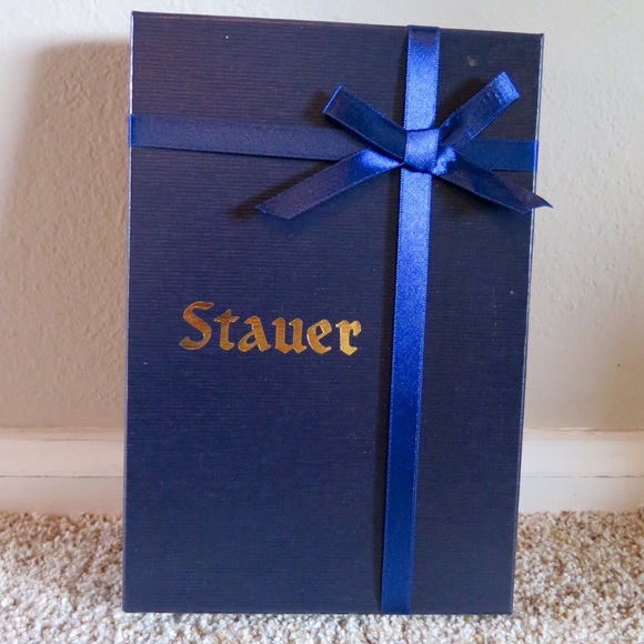 Stauer Fresh Water Pearls Necklace - Picture 2 of 3