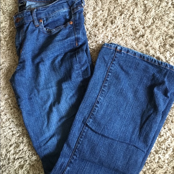 WOMENS size seven jeans size 31 flare
