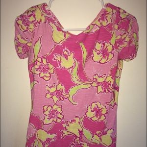 🎀SOLD🎀EUC Lilly Pulitzer Gathered Sleeve Top 🎀