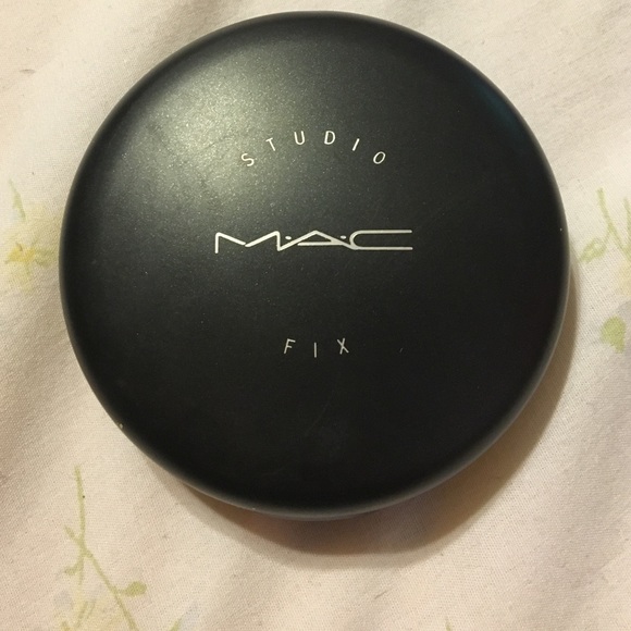 Study MAC fix powder