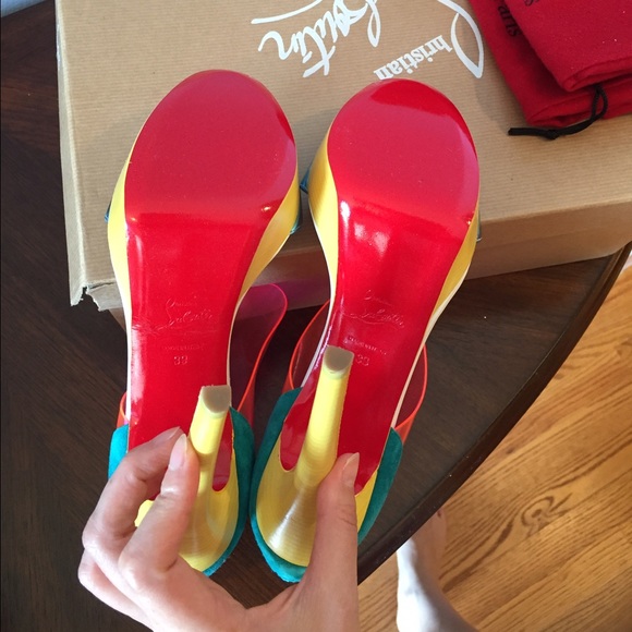 Authentic new Christian Louboutin sandals - Picture 2 of 4
