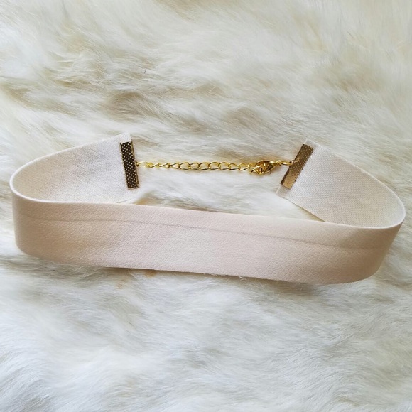 Cream Leather Choker - Picture 2 of 2