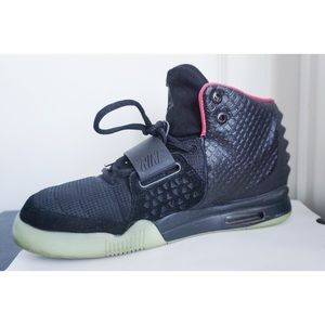 FINAL SALE‼Leaving US 7/2 ️NIKE AIR YEEZY 2