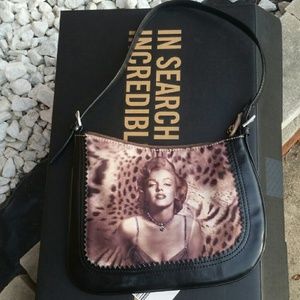 ❤Weekend Sale❤Gorgeous Marilyn Monroe bag