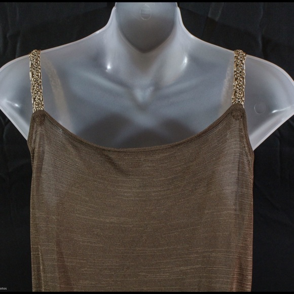 Gold tank top - Picture 2 of 2