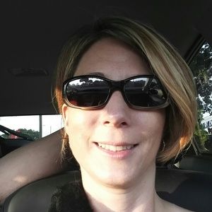 Meet your Posher, Sherry