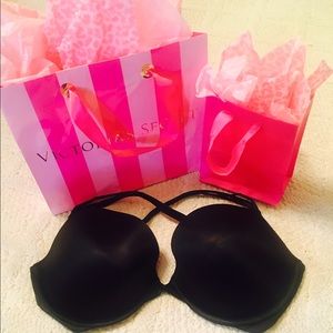 Victoria's Secret "Very Sexy Push-Up" Bra (34DD)