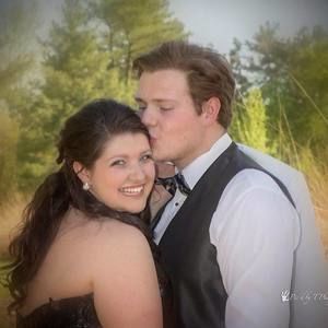 Meet your Posher, Myra