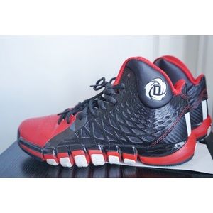 FINAL SALE ‼️‼Leaving US 7/2 ️Adidas DRose Derrick