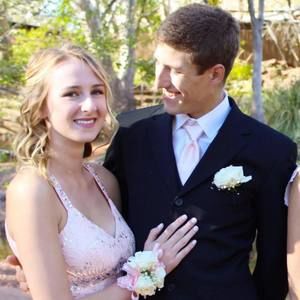 Meet your Posher, Maya