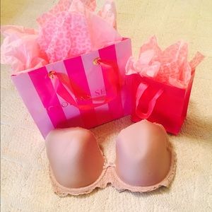 Victoria's Secret "Dream Angels Lined Demi" Bra