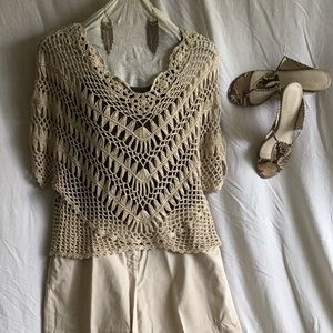 ❤️Love by Design amazing Crocheted top❤️