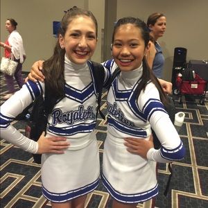 Meet your Posher, Anna