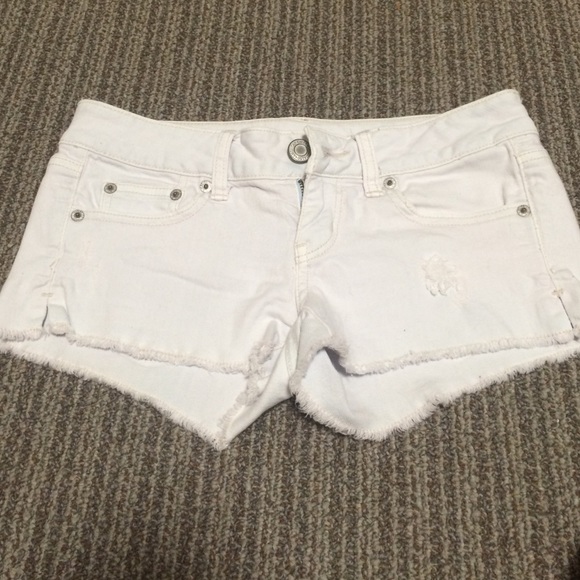 Size 0 AE light blue shorts