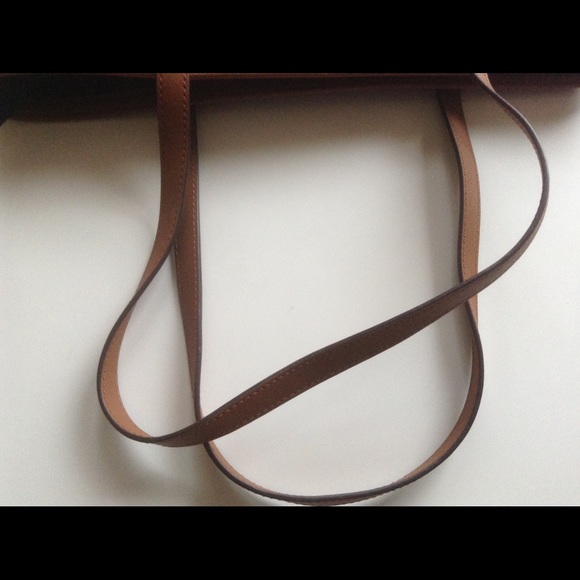 AUTH Michael Kors Kempton Nylon Tote - Picture 4 of 6