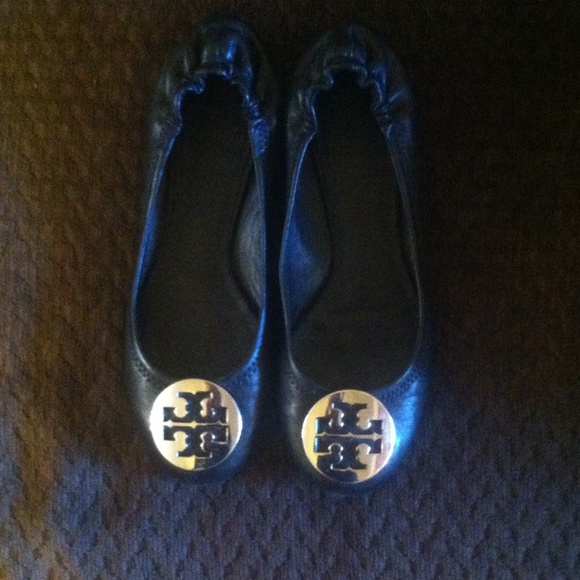 Tory Burch black Reva flats