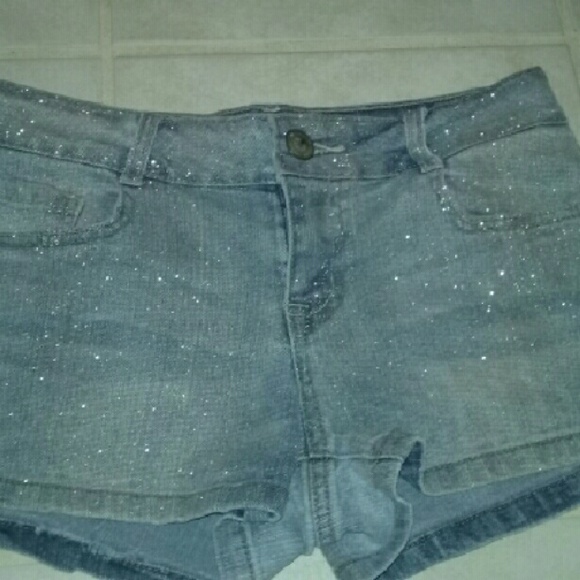 GLITTER DENIUM SHORTS - Picture 3 of 4