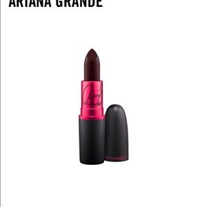 Ariana grande MAC matte lipstick