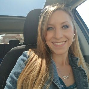 Meet your Posher, Cindy