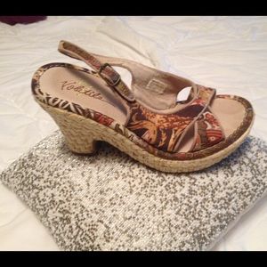 Very Volatile Patterned Heels