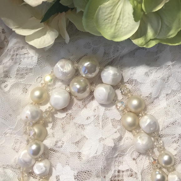 Vintage faux pearl and crystal necklace - Picture 3 of 3