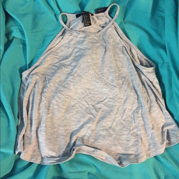 Cropped Tank - Picture 3 of 4