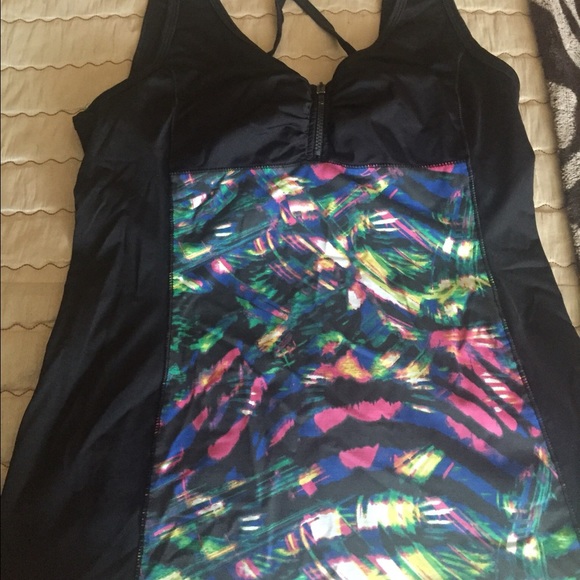 Bebe tank  in large