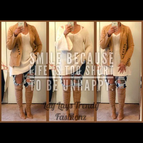 Bell Sleeve Knit Sweater- CREAM - Picture 2 of 3
