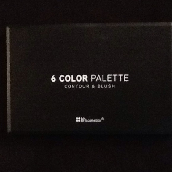 BH Cosmetics Contour & Blush Palette (NEW)