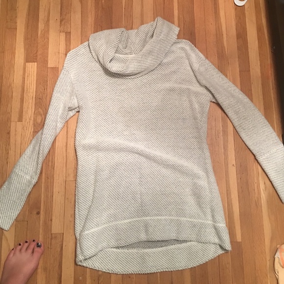 White and gray sweater