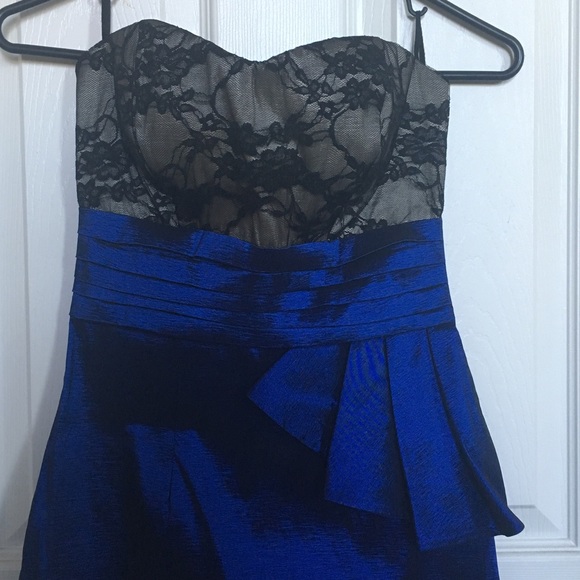 Short blue formal dress - Picture 2 of 3