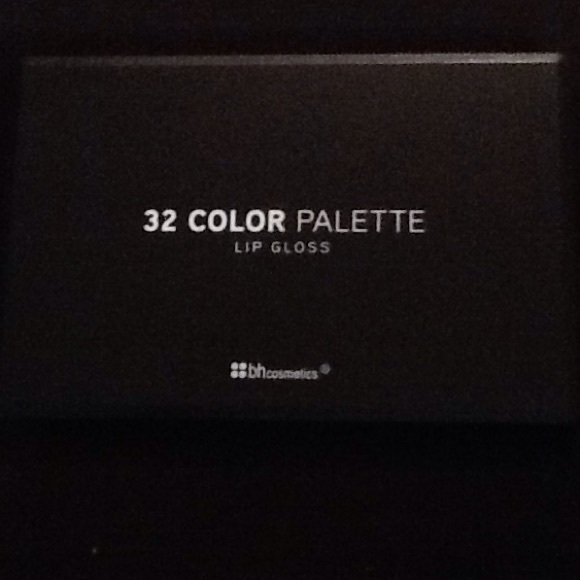 BH Cosmetics 32 Color Lip Gloss Palette (NEW)