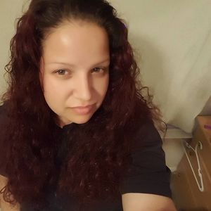 Meet your Posher, Felicity