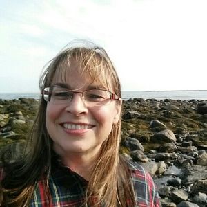 Meet your Posher, Becky