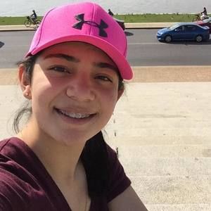 Meet your Posher, María