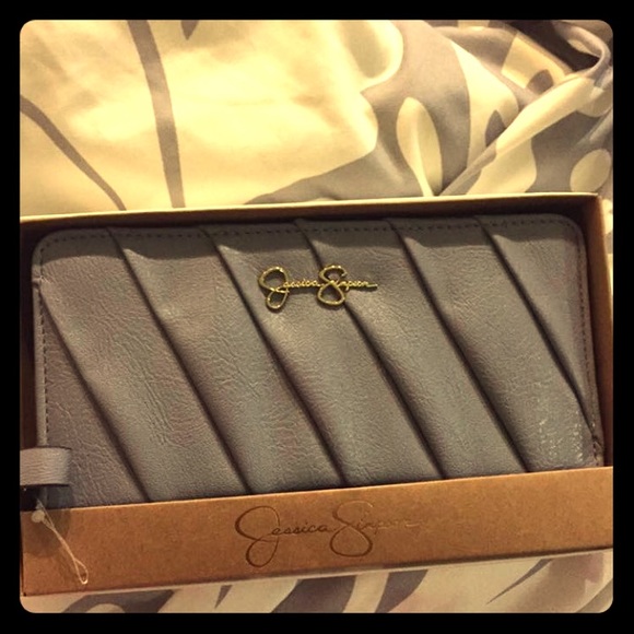 Jessica Simpson grey leather wallet