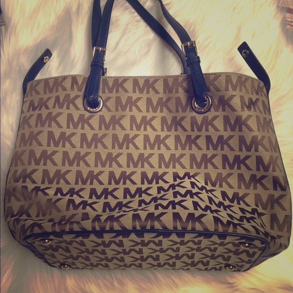 Michael Kors handbag