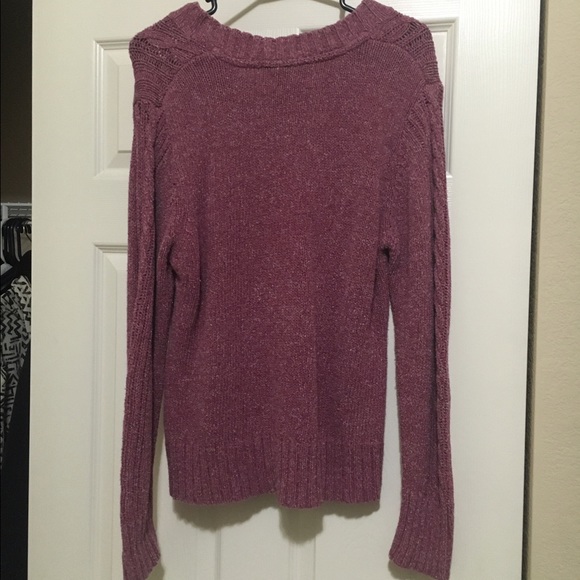 Red knitted sweater - Picture 2 of 4