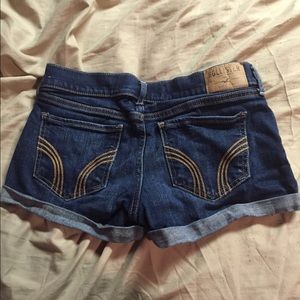 Dark colored denim hollister shorts size 3