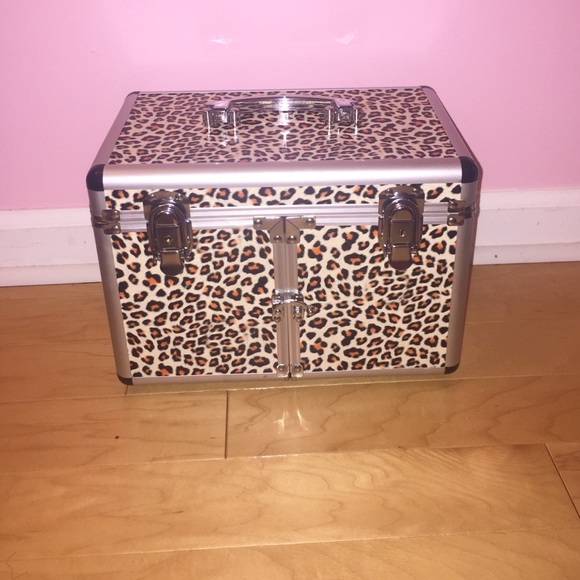 Jewelry storage - Picture 2 of 4