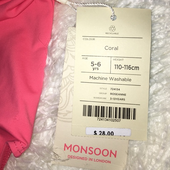 Little girls one piece - Picture 3 of 3