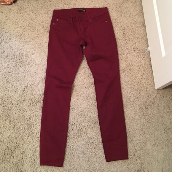 BRAND NEW Express maroon jeans!! Never worn.