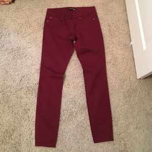BRAND NEW Express maroon jeans!! Never worn.