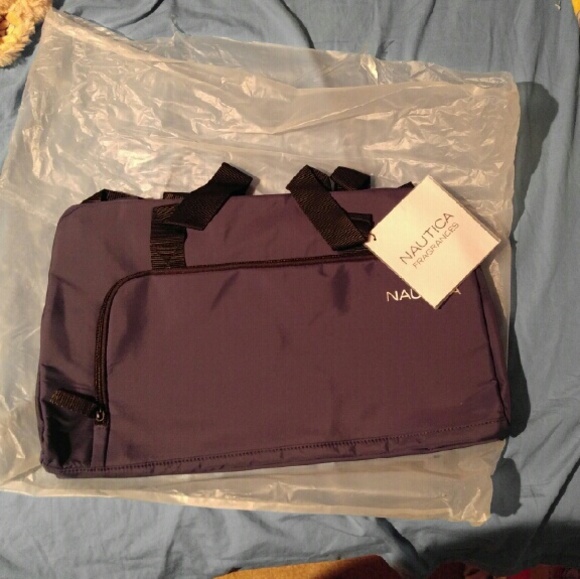 Nautica duffel