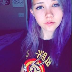 Meet your Posher, Hailee