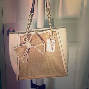 Bag with Bow