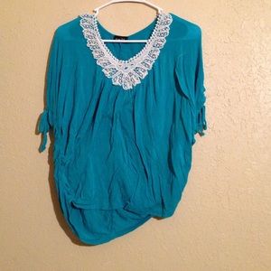 Rue 21 loose fitted top